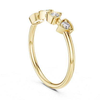 Round Cut Diamond Wedding Band with Shared Prong Setting